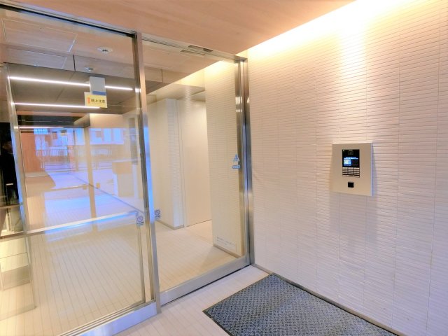 エントランス　エントランス