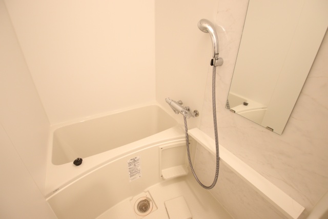 バス・シャワールーム　※別室の参考写真の為、現況優先です。