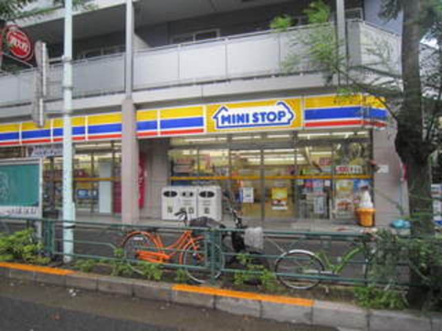 コンビニ　ミニストップれこっず下目黒2丁目店（コンビニ）まで143m