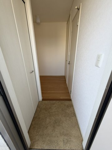 玄関　シューズボックス付きの玄関です★