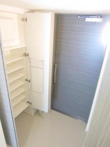 玄関　参考写真