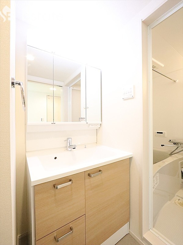 洗面設備　同仕様写真