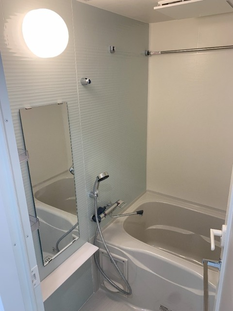 バス・シャワールーム　バスルーム