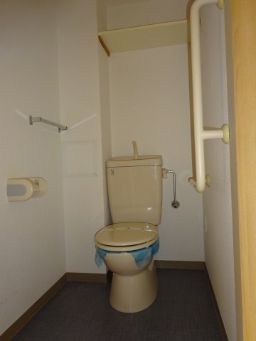 トイレ　参考写真