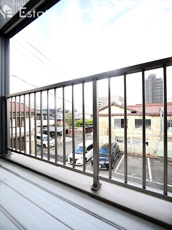 バルコニー　バルコニー