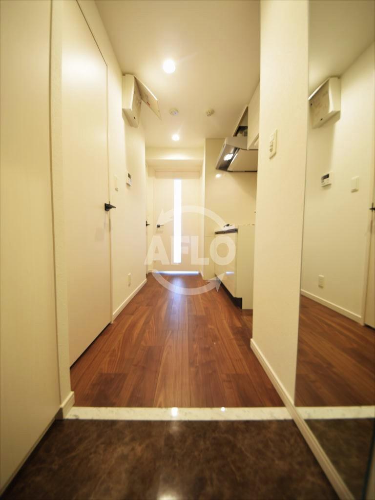 玄関　セオリー難波WEST 　玄関