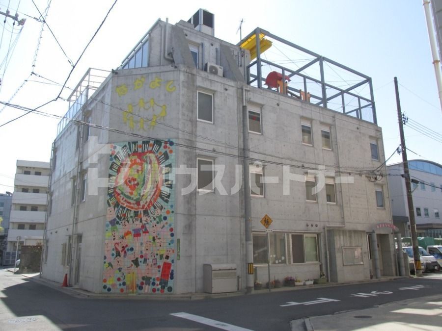 幼稚園・保育園　なかよし保育園（幼稚園・保育園）まで130m