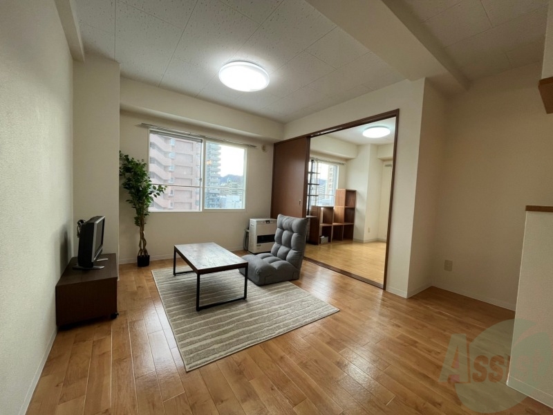 居室・リビング　明るいお部屋は気持ちよく過ごせそうですね。