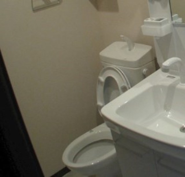 トイレ　トイレ