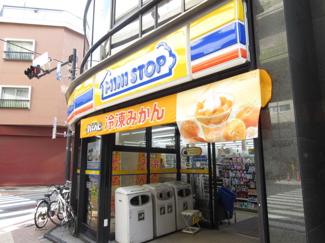 コンビニ　ミニストップ（コンビニ）まで210m