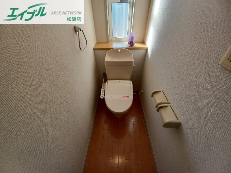 トイレ　別部屋同型タイプ