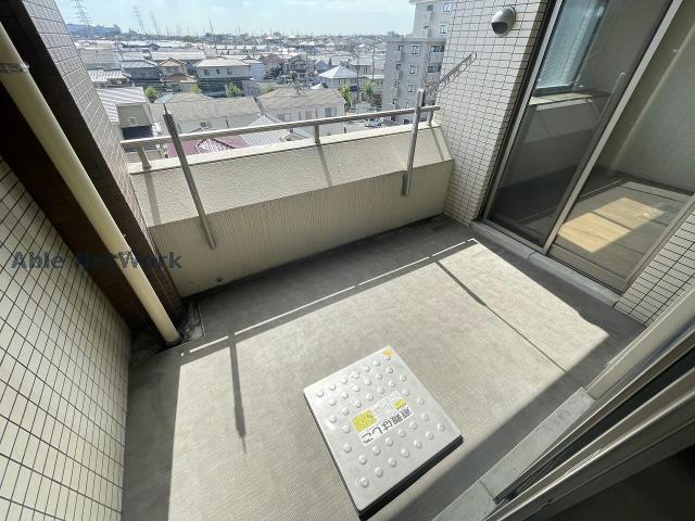 バルコニー　※同物件別部屋