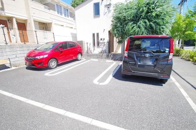 駐車場　★お問い合わせはタウンハウジング新百合ヶ丘店まで★