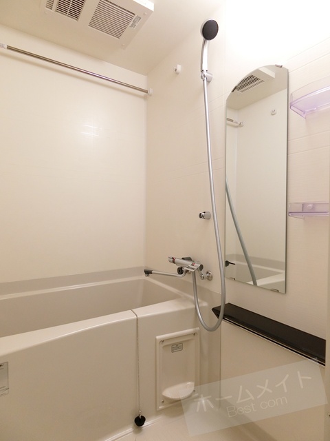 バス・シャワールーム　同施工会社の同仕様写真です。