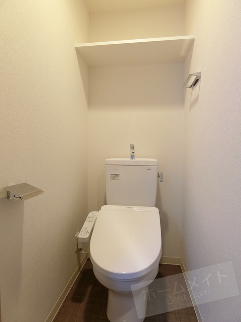 トイレ　同施工会社の同仕様写真です。