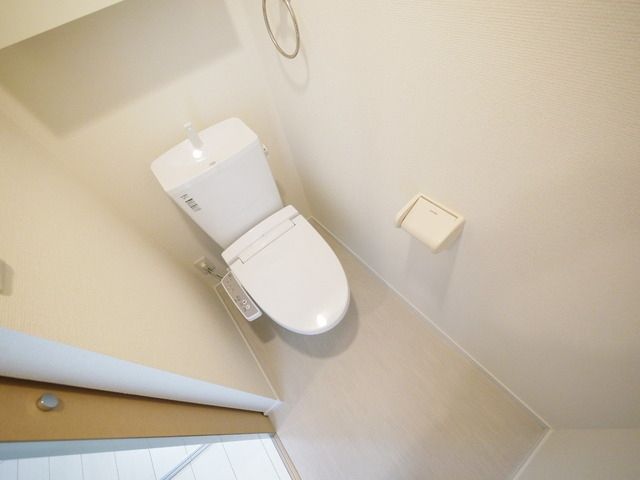 トイレ　★ウォシュレット付のトイレです★