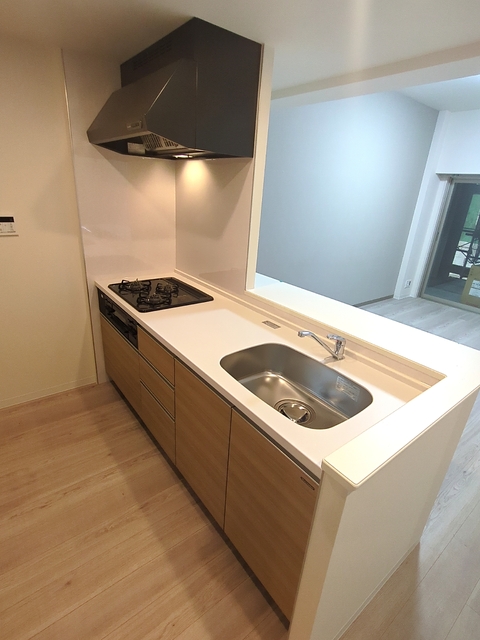 キッチン　※別部屋参考写真です。