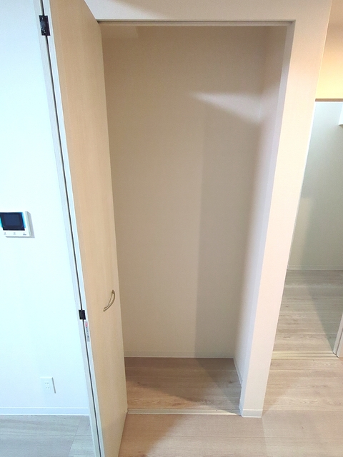 収納　１３．７帖ＬＤＫ収納※別部屋参考写真です。