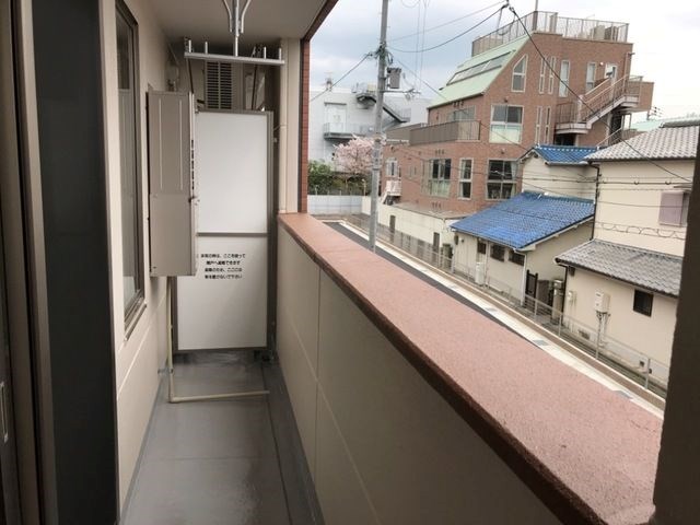 バルコニー