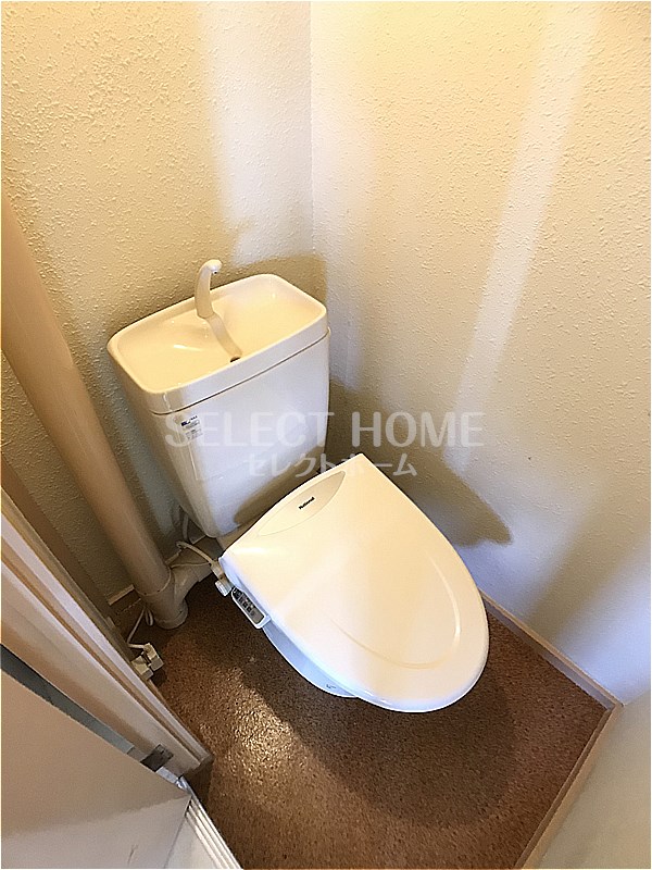 トイレ　落ち着いたトイレです
