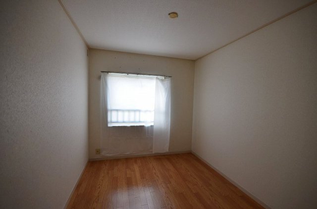 その他部屋・スペース　別号室の写真です（反転）