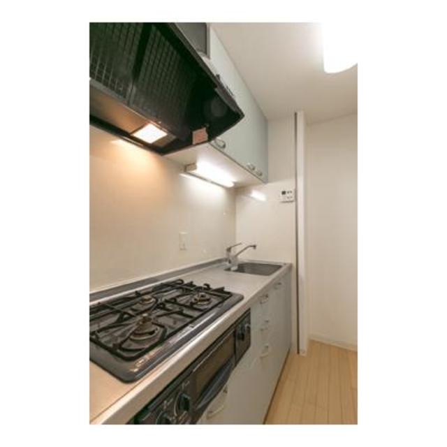 キッチン　※写真は同タイプ住戸です。