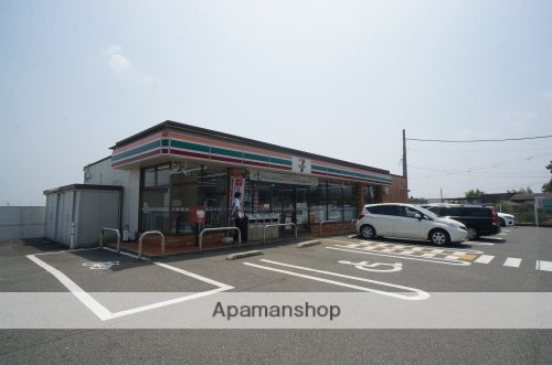 コンビニ　セブンイレブン　葛城中戸店（コンビニ）まで701m