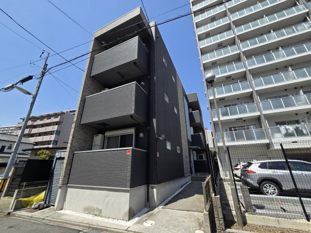 建物外観　Mille Graines