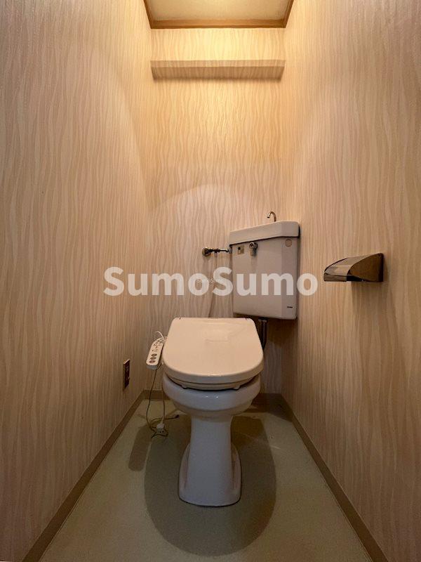 トイレ　ゆったりとした空間のトイレです