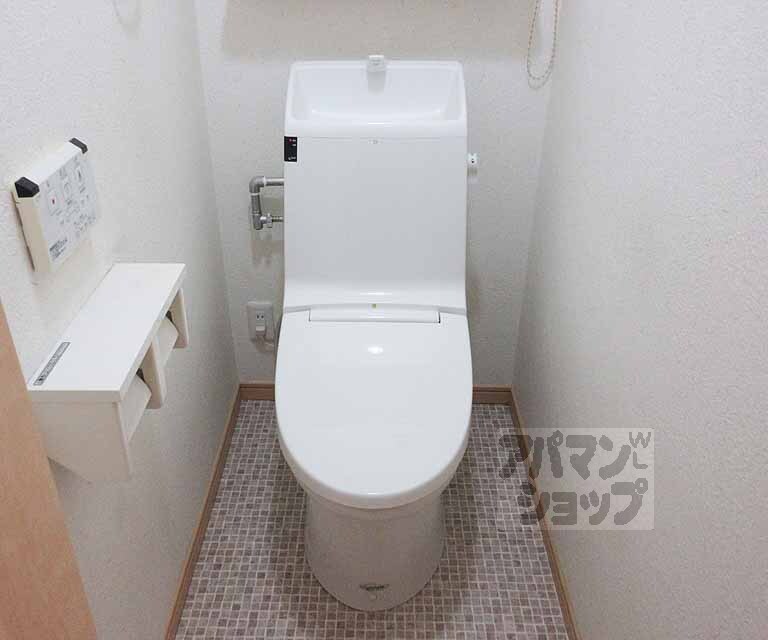 トイレ　シンプルな御トイレです