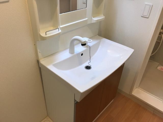 洗面設備　洗髪洗面化粧台