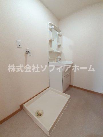 洗面設備　忙しい朝には欠かせない洗面所です