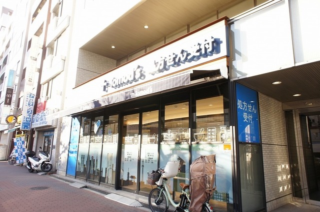 ドラックストア　トモズ亀戸東口店（ドラッグストア）まで214m