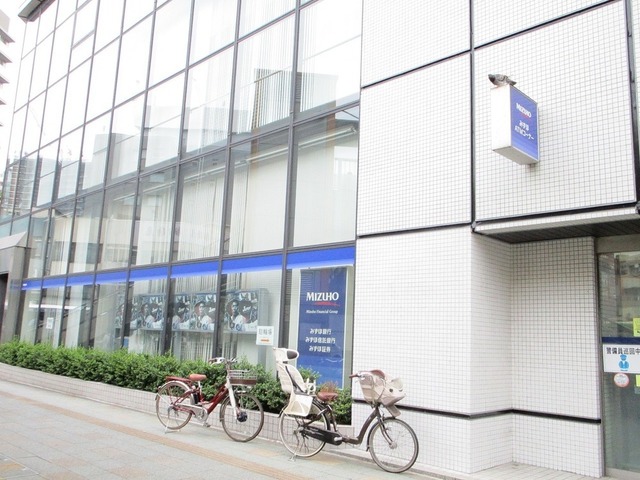 銀行　みずほ銀行亀戸支店（銀行）まで334m