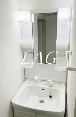 洗面設備　独立洗面台です。