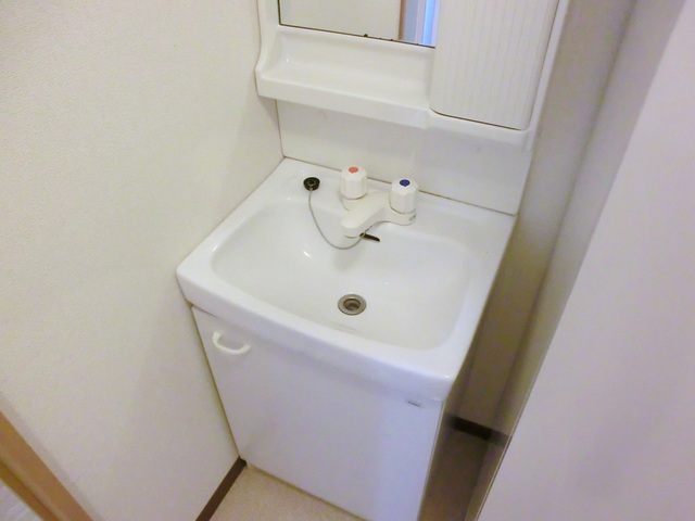 洗面設備　独立洗面台・脱衣所あります。