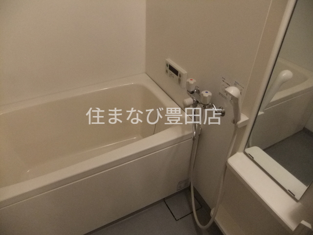 バス・シャワールーム　同型タイプ