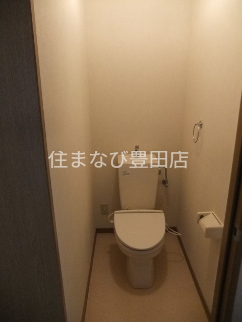 トイレ　同型タイプ