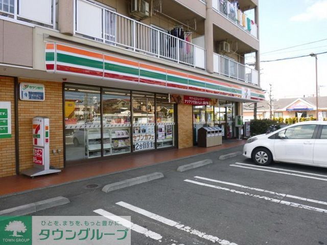 コンビニ　セブンイレブン藤沢石川3丁目店（コンビニ）まで400m
