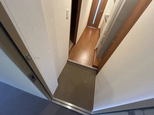 玄関　玄関にはシューズクローゼットがあります♪