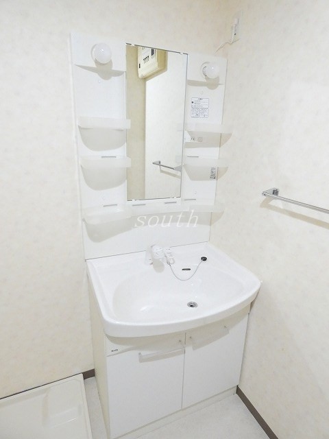 洗面設備　シャンプードレッサー