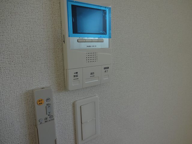 セキュリティ　TVモニター付インターフォン