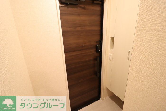 玄関　お問合せはタウンハウジングまで！※現地待合わせ相談可能