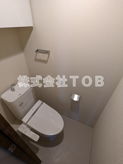 トイレ　※別号室同間取り参考写真