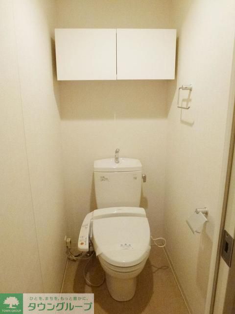 トイレ　※写真は同タイプ住戸です。