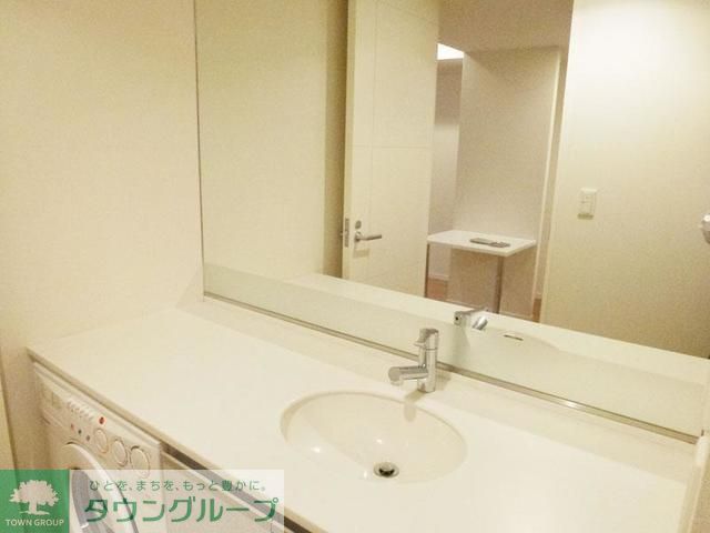 洗面設備　※写真は同タイプ住戸です。