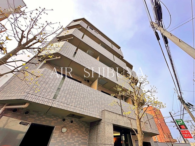 1K Mansion in Suginami, Tokyo - Image 1
