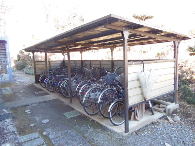 その他共有部分　☆屋根付き駐輪場☆