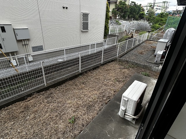 バルコニー　テラスタイプ
