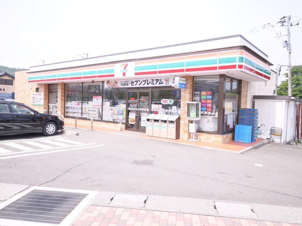 コンビニ　セブンイレブン仙台愛子駅前店（コンビニ）まで840m